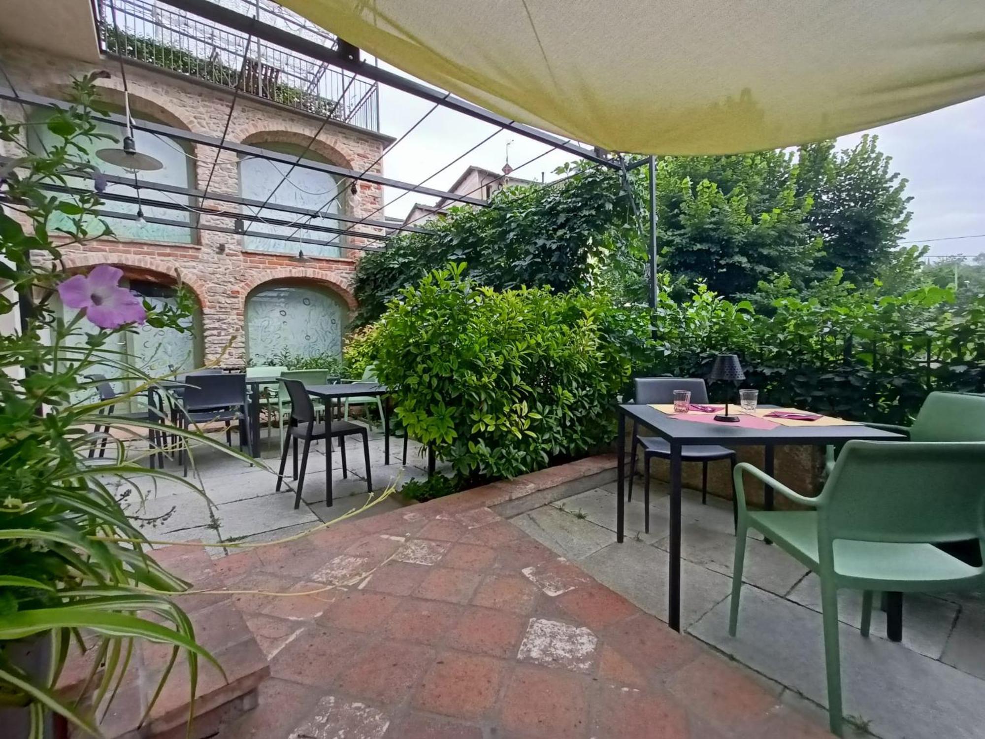 Casa Del Maestro-Appartamenti D'Arte Dogliani Exteriér fotografie